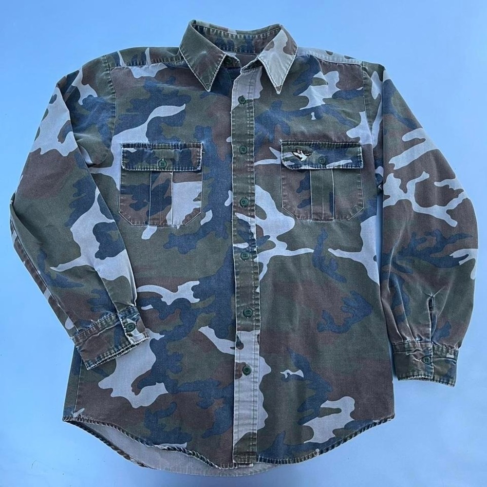 Vintage embroidered camouflage duck hunting button up shirt - Picture 2 of 7